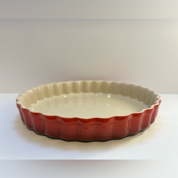 Le Creuset Kitchen Le Creuset Stoneware Fluted Flanpie Baking Dish